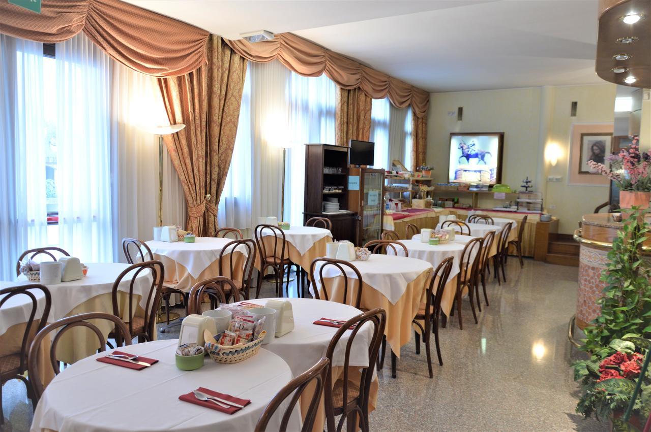 Hotel Donatello Padoue Extérieur photo
