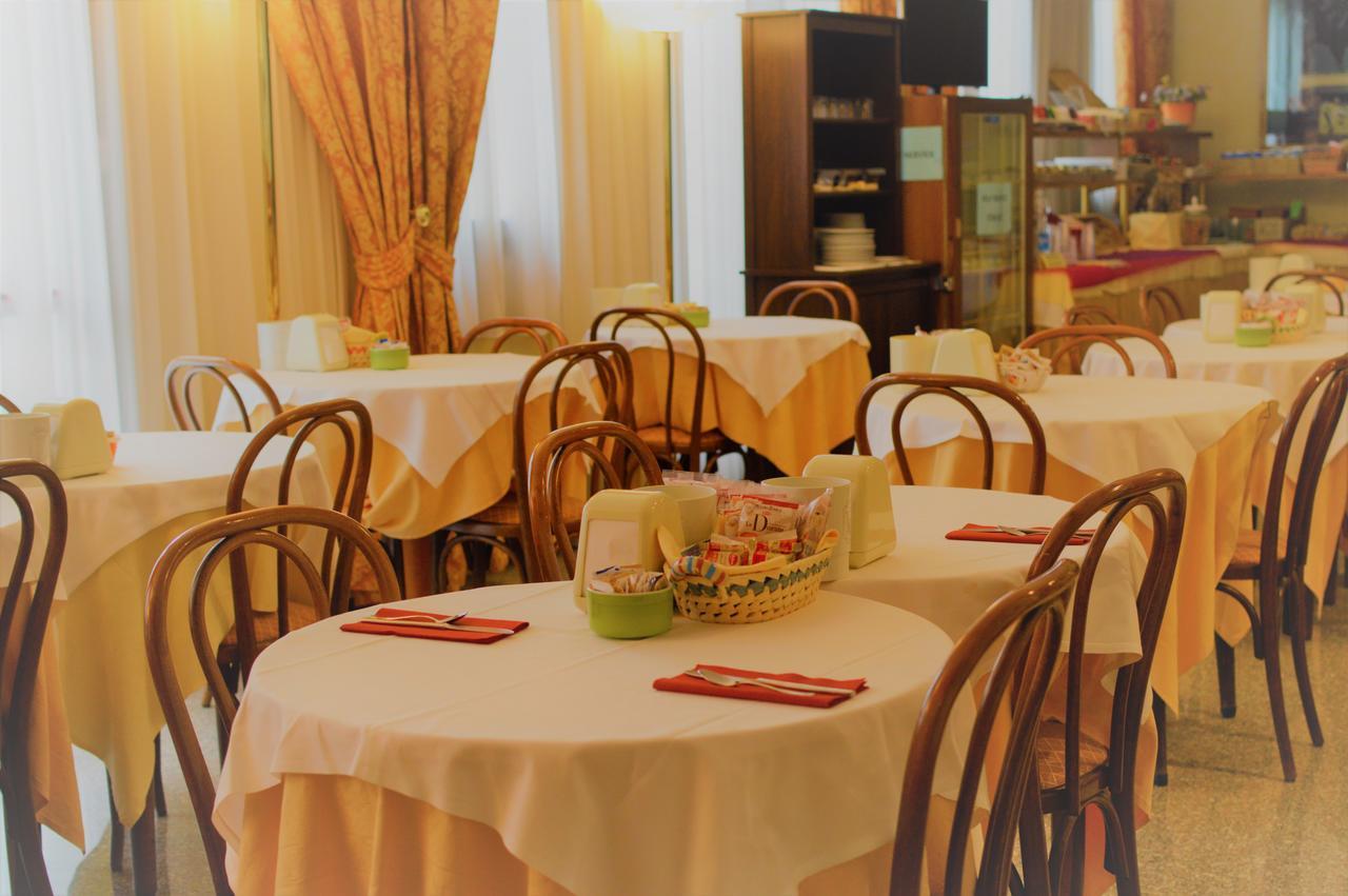 Hotel Donatello Padoue Extérieur photo