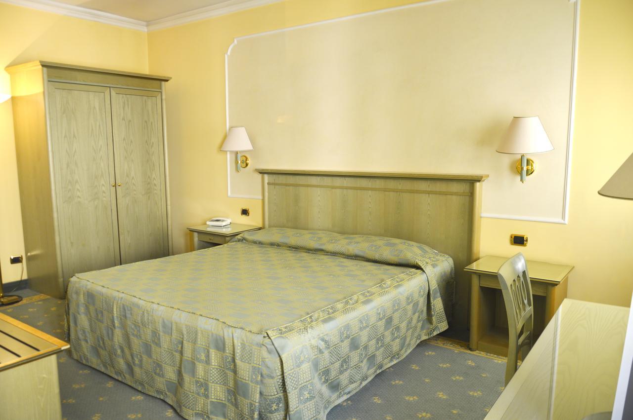 Hotel Donatello Padoue Extérieur photo