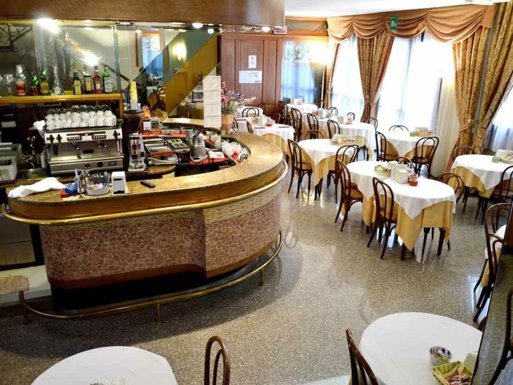 Hotel Donatello Padoue Extérieur photo